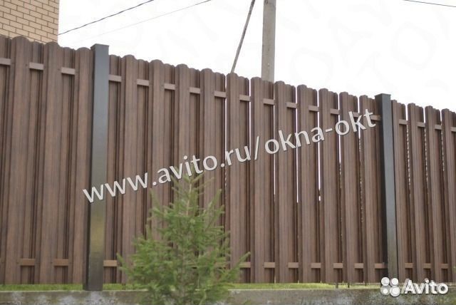 Забор из евроштакетника