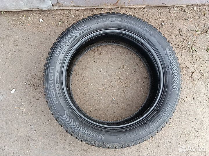 Nokian Tyres Hakkapeliitta 8 SUV 255/50 R20