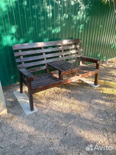 Лавочка садовая