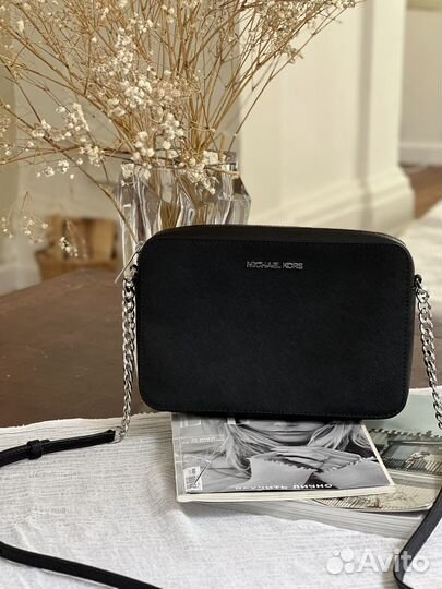 Michael kors crossbody
