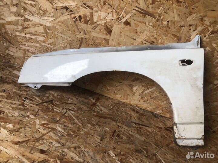 Крыло переднее левое LADA 2110