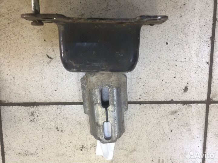 Подушка коробки передач левая Citroen C3 1