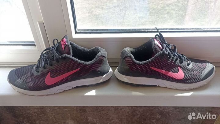 Кроссовки Nike Flex Experience RN4
