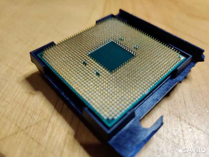 Процессор Ryzen 5 1600AF