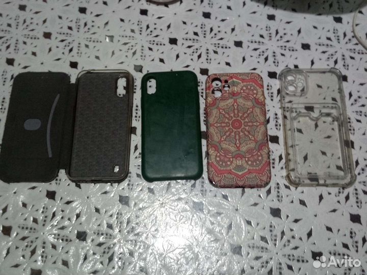Чехлы на телефон