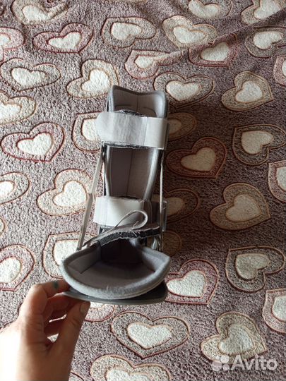 Тутор на голеностопный сустав