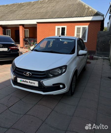 LADA Granta 1.6 МТ, 2019, 131 000 км