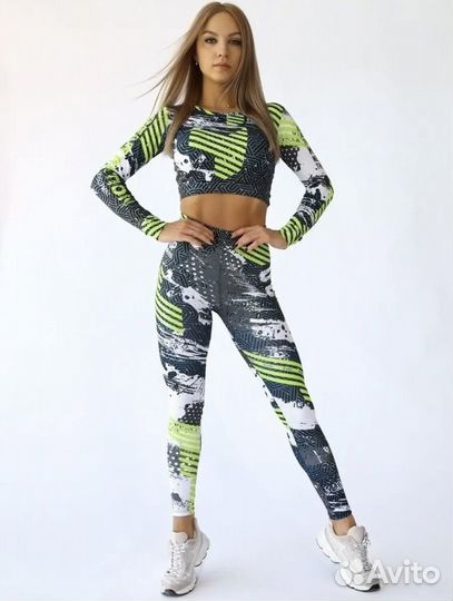 Костюм для йоги и фитнеса