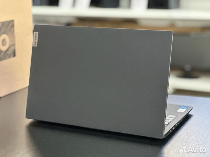 Ноутбук lenovo core i5-1135G7/hdd 1tb/15.6 FHD