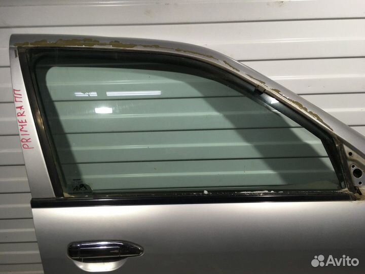 Стекло двери (Nissan Primera)
