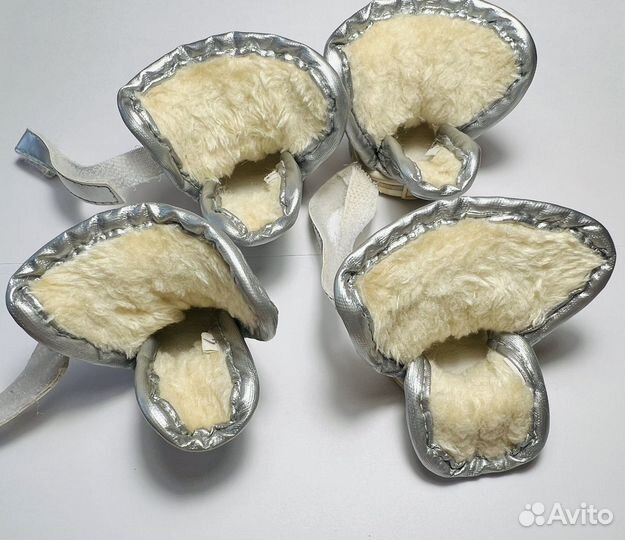 Ботинки-дутики для собак (2/М)серебряный (унисекс)