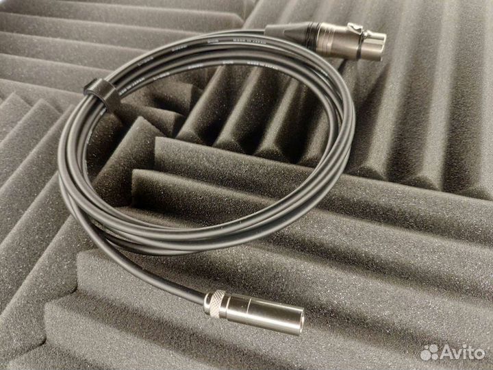 Mini Xlr штекер на Xlr гнездо Canare L-2E5