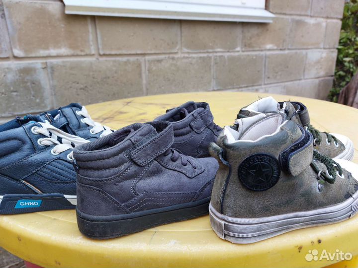 Продам обувь детская