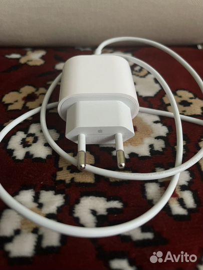 Зарядное устройство для iPhone 20w