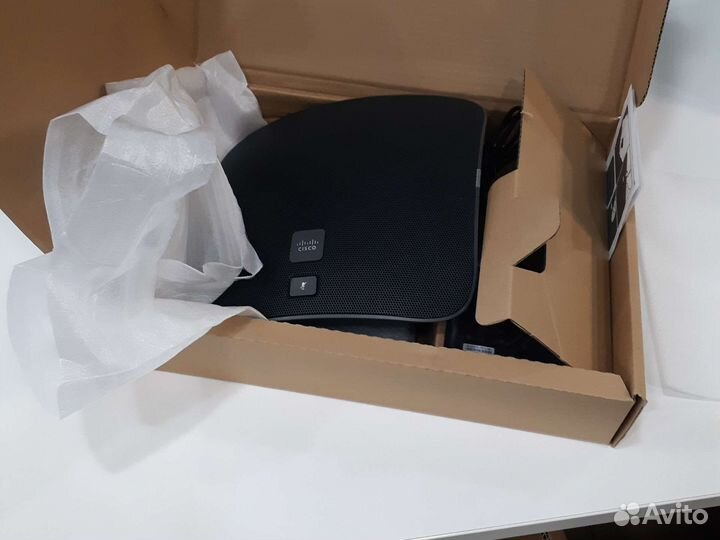 Kонференц телефоны Cisco CP-8831. Новые и бу