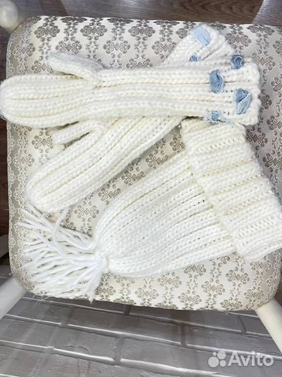 Шапка и варежки набор