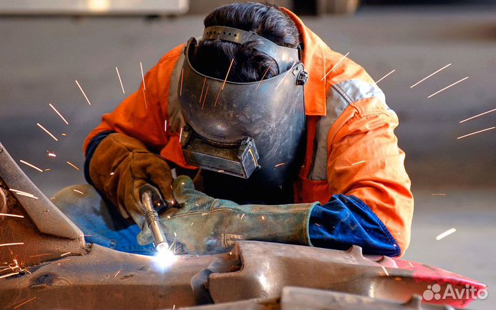 Сварщик.Полуавтомат. Вахта