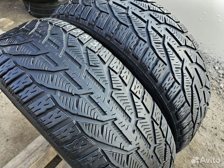 Tigar Winter 215/60 R17 96H