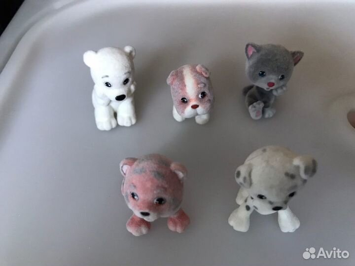 Игрушки из киндер сюрпризов