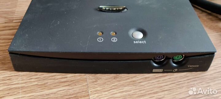 KVM Belkin Переключатель VGA