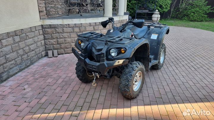 Nissamaran Tyran 700