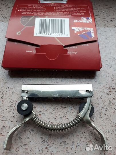 Каподастр для гитары Tromon ГДР.Струны для гитары