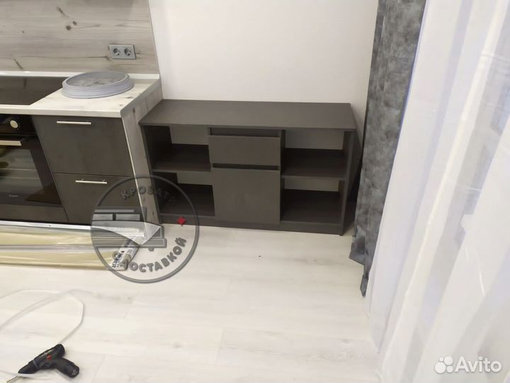 Тумба под телевизор