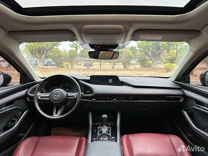 Mazda 3 1.5 AT, 2021, 36 000 км