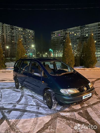 Volkswagen Sharan 2.0 МТ, 1997, 319 900 км