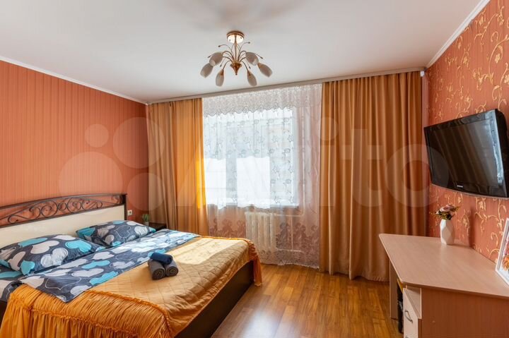 2-к. квартира, 70 м², 6/10 эт.