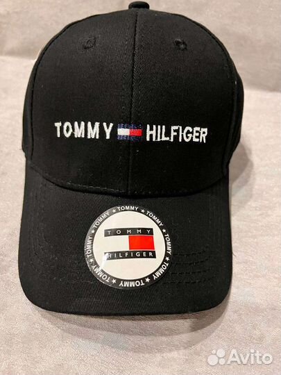 Кепка черная Tommy Hilfiger