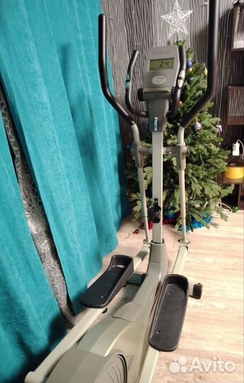 Эллиптический тренажер torneo