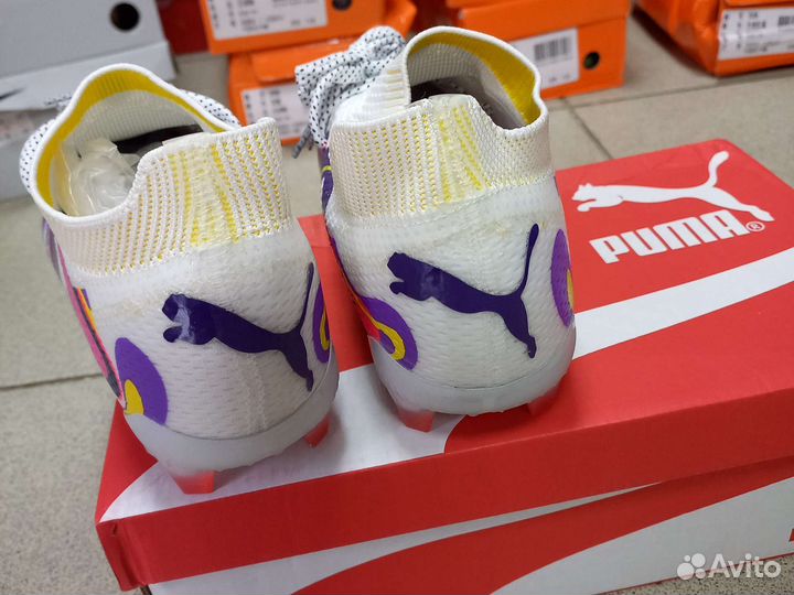 Футбольные бутсы puma
