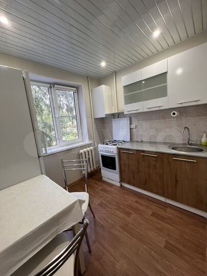 1-к. квартира, 32 м², 3/5 эт.