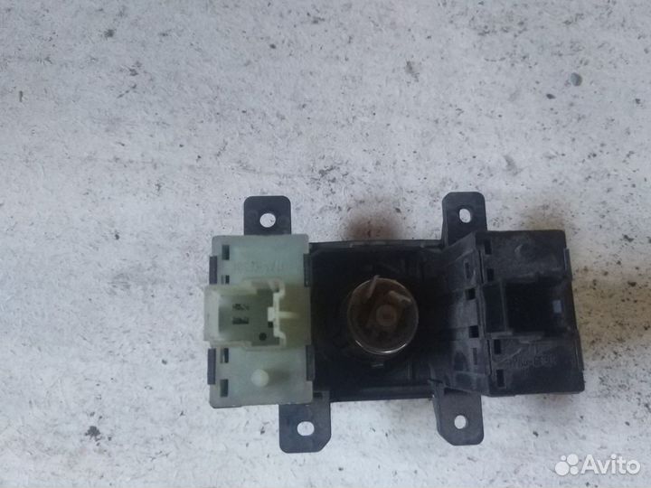 Кнопка обогрева сидений Ford Focus lll