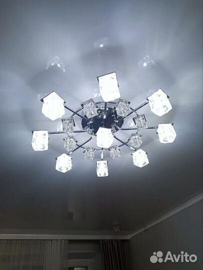 Люстра потолочная