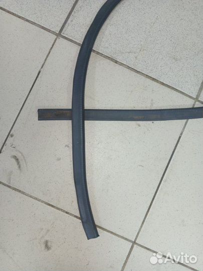 Уплотнитель стекла двери задний левый Daewoo Matiz