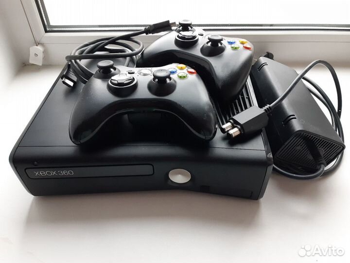 Xbox 360 + 100 игр (прошитый)