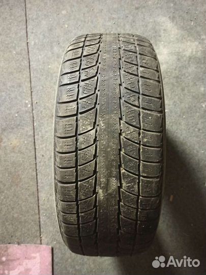 Triangle Protract TEM11 215/60 R16