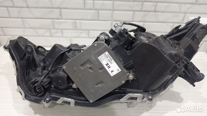 Фара правая rav4 50 кузов линза Full LED