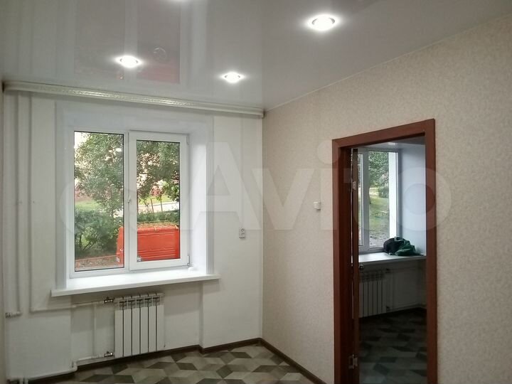 3-к. квартира, 59 м², 1/4 эт.