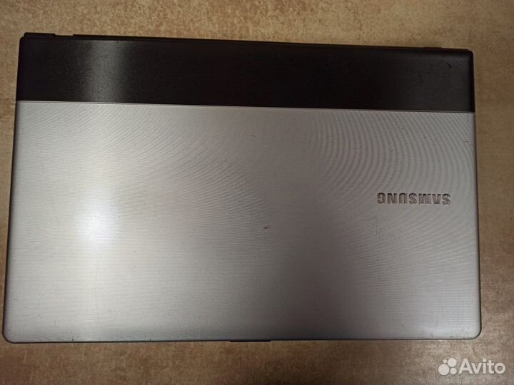 Samsung NP305E7A NP300E7A в разборе