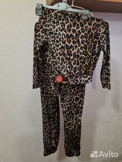 Тренировочные вещи для бальных танцев