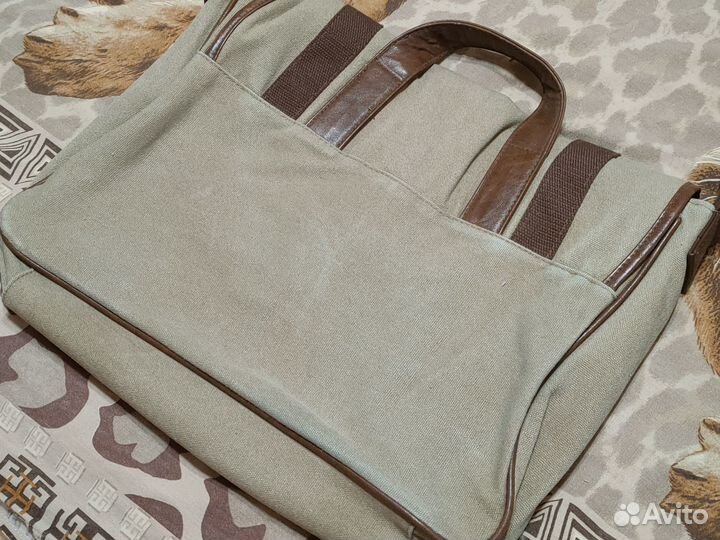 Сумка с ручками Bershka