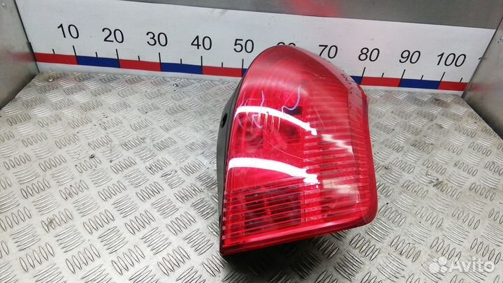 Фонарь Peugeot 308 (2007-2017)