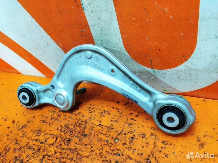 Рычаг подвески верхний задний правый Audi A8 4 D5