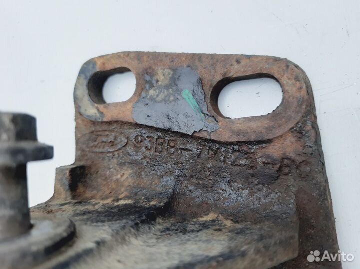 Кронштейн Ford Mondeo 1 Mondeo 2