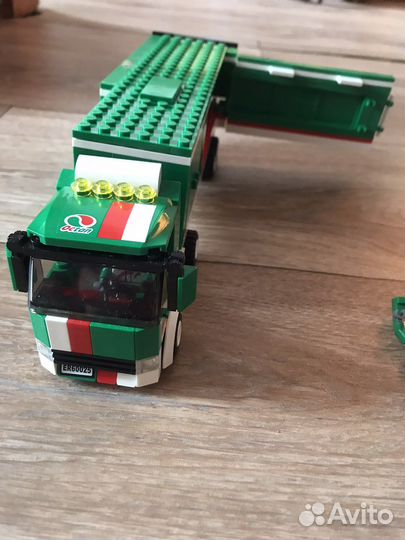 Конструктор Lego city 60025 Грузовик Гран-при