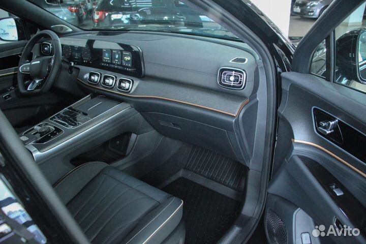 JAECOO J8 2.0 AMT, 2024