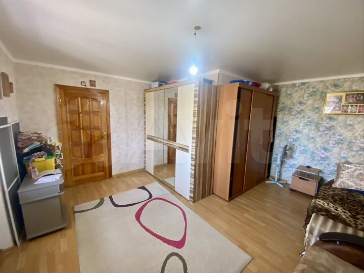 4-к. квартира, 104 м², 4/10 эт.